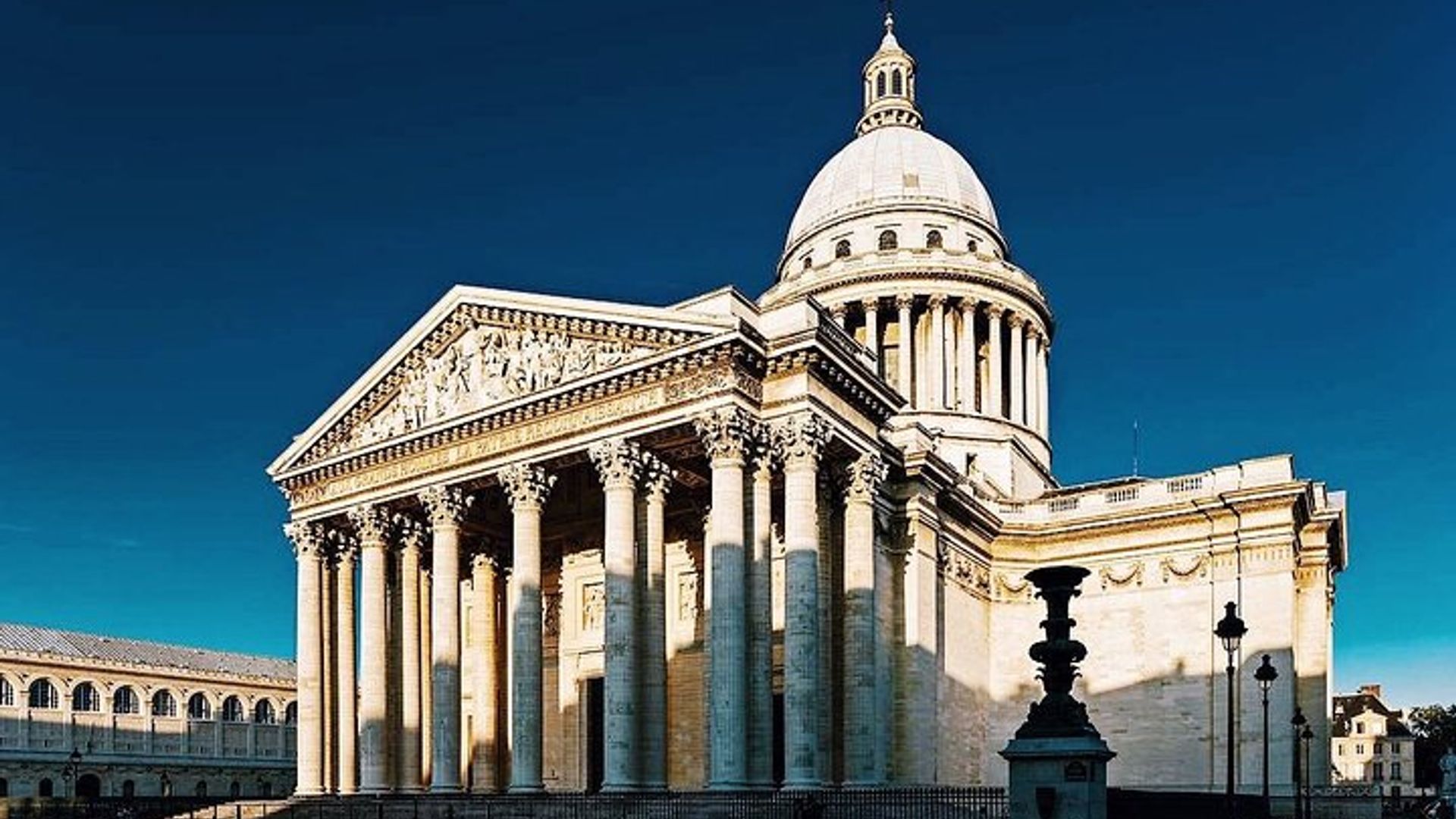 Latin Quarter and Notre-Dame Cathedral Private Walking Tour image 3