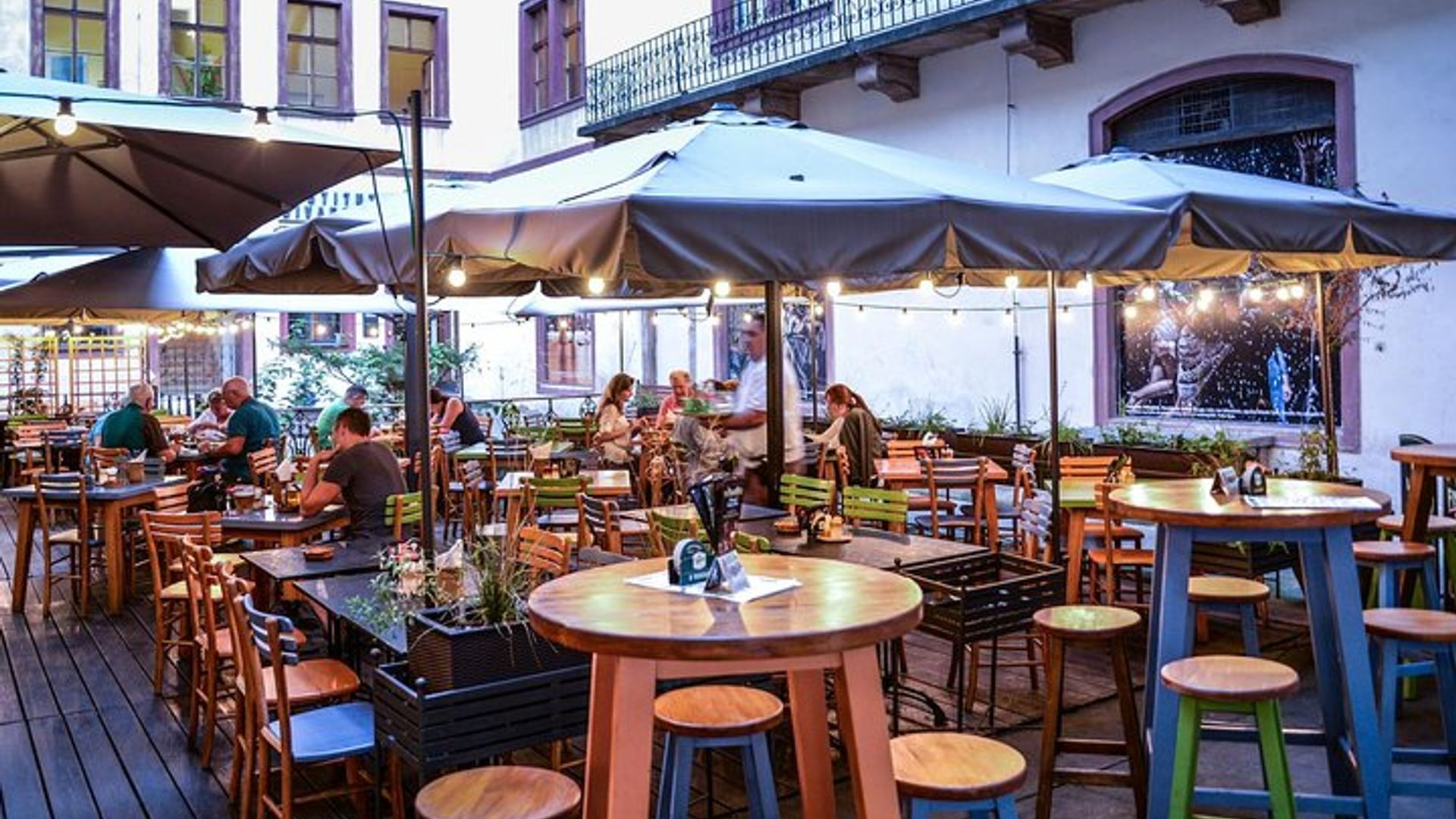 Prague Private Beer Experience With Local Host
