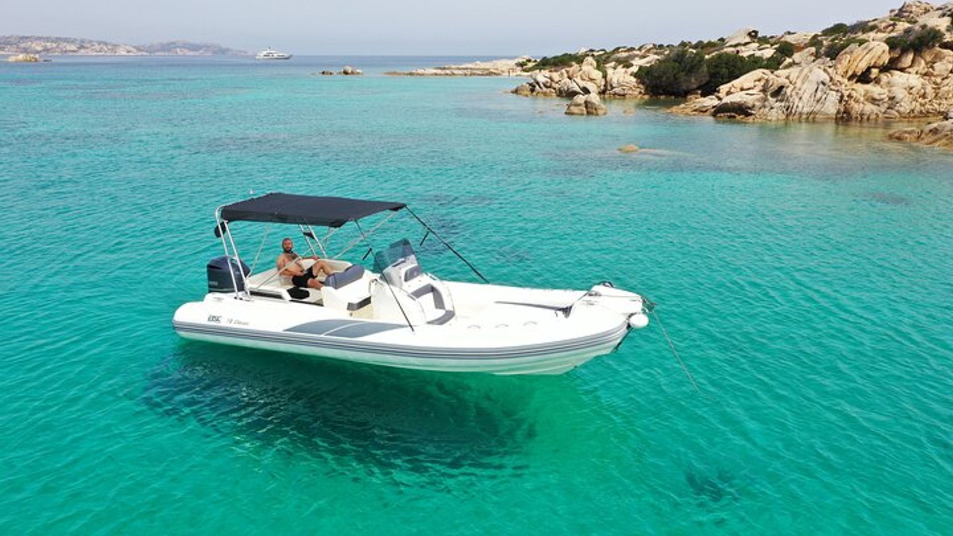 Boat Tour Full Day La Maddalena, Caprera, Spargi, Budelli