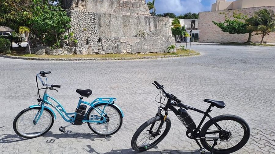 Costa Maya E-Bikes Rental