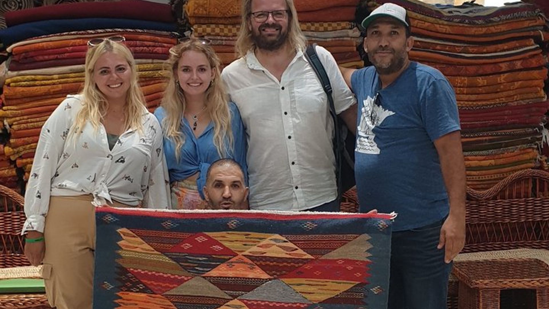 Marrakech Shopping Tour Carpet & Argan