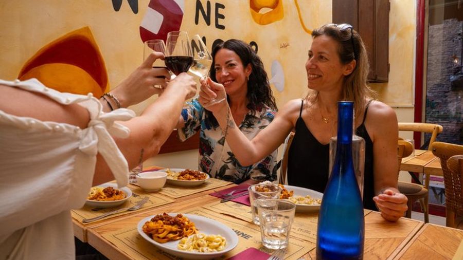 Bologna Half-Day Small-Group Food Tour With Local Food Expert