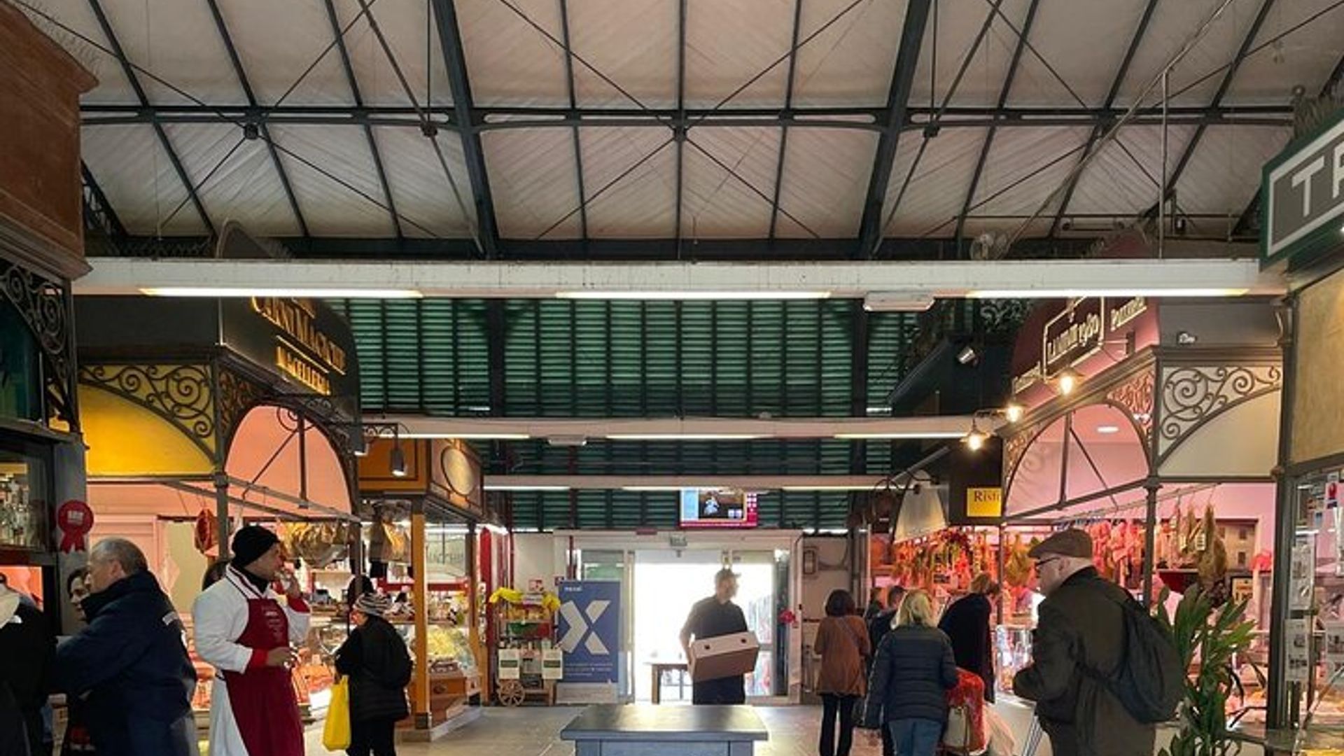 Florence: Sant'Ambrogio Market Small-Group Cooking Class