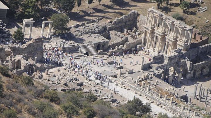 Izmir Small-Group Ephesus Tour with Lunch