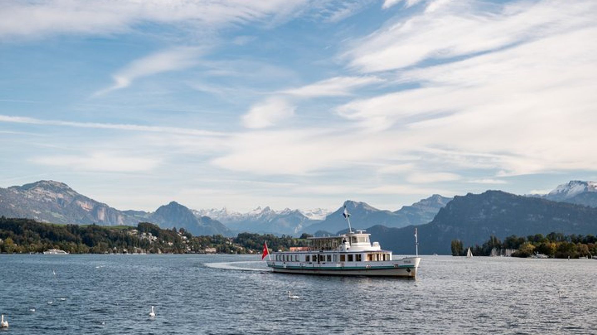 Lake Lucerne 1 Hour Discovery Cruise