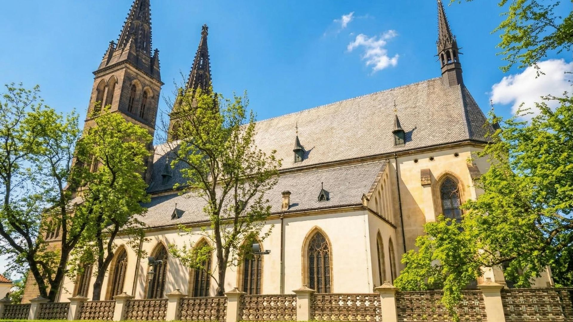 Vyšehrad Audio Guide with Optional St. Peter and Paul Basilica Entry
