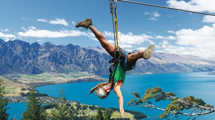 Queenstown Small-Group Tree-to-Tree Guided Ziplining Adventure