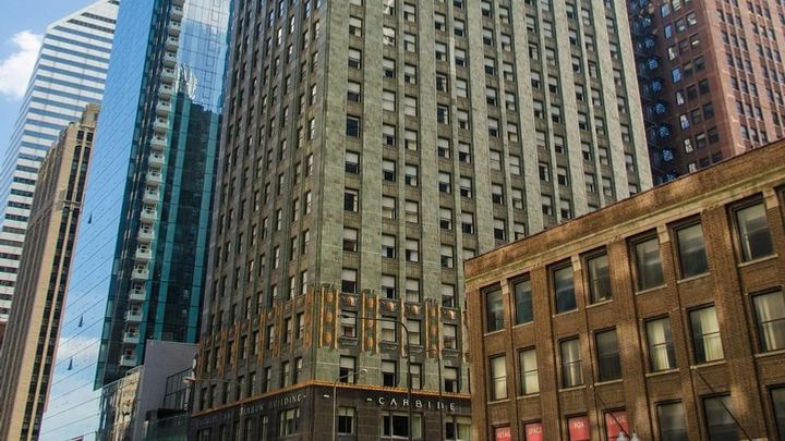 Chicago: Historic Treasures Small-Group Architecture Tour