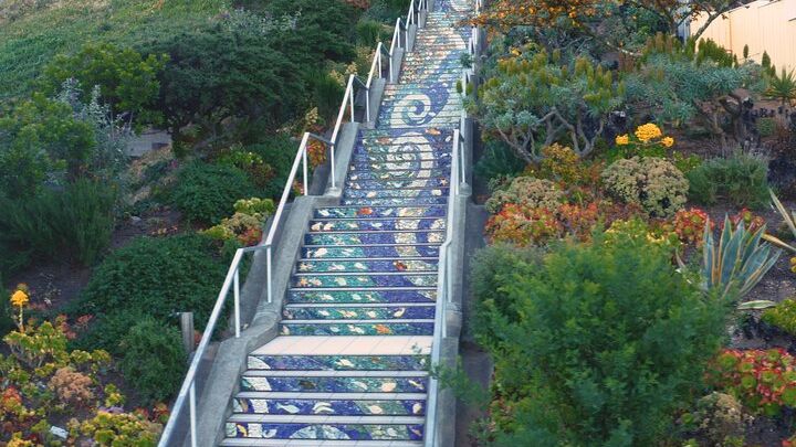 San Francisco Staircases and Gardens Small-Group Walking Tour