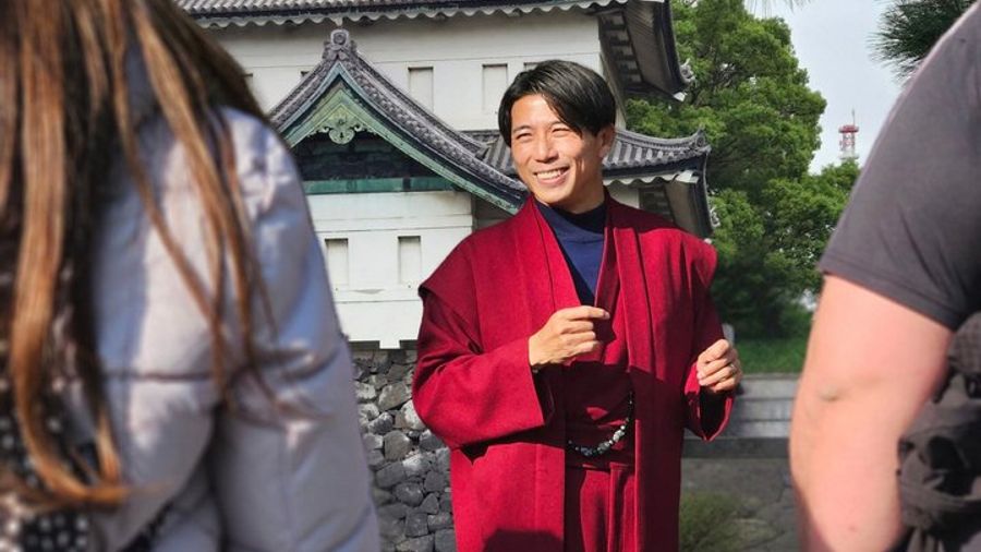 Tokyo Imperial Palace and Shogun Storytelling Walk