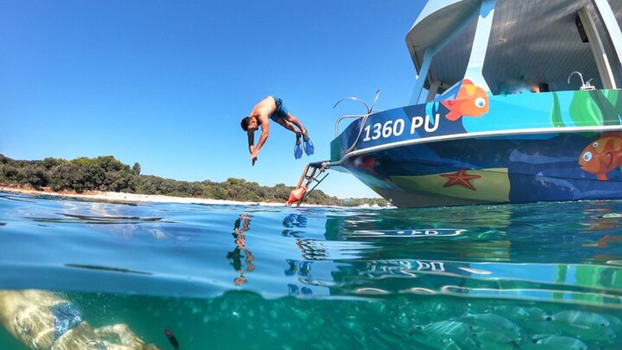 Kamenjak Peninsula Cruise with Swimming and Lunch