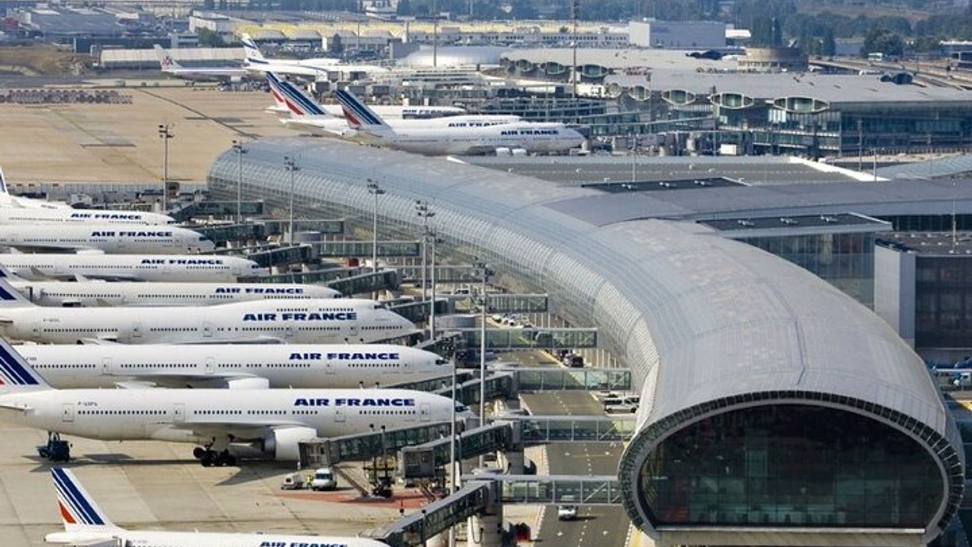 Transfert privé de l'aéroport Paris CDG ou ORY au centre-ville