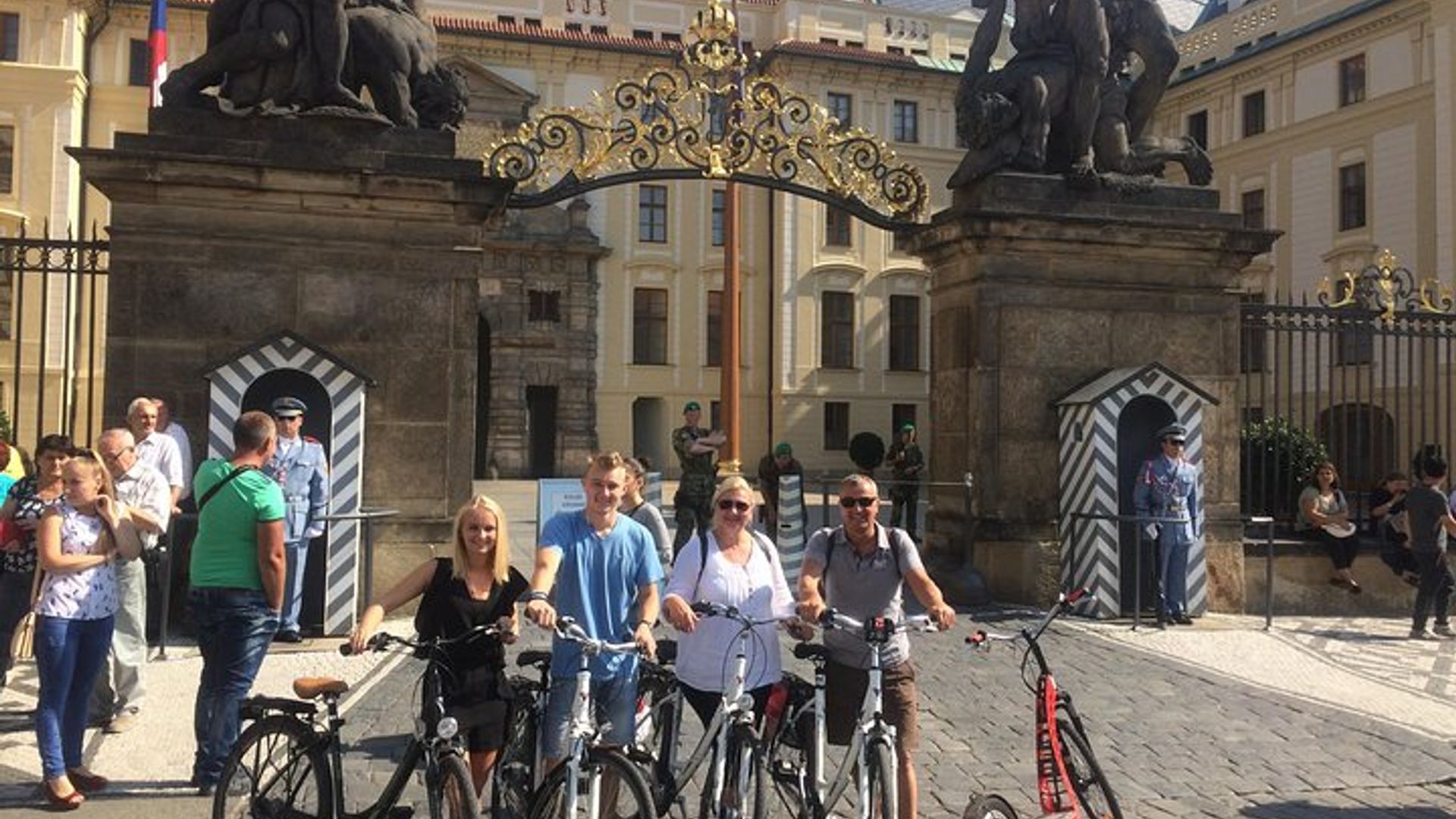 Prague Bike Tour in German