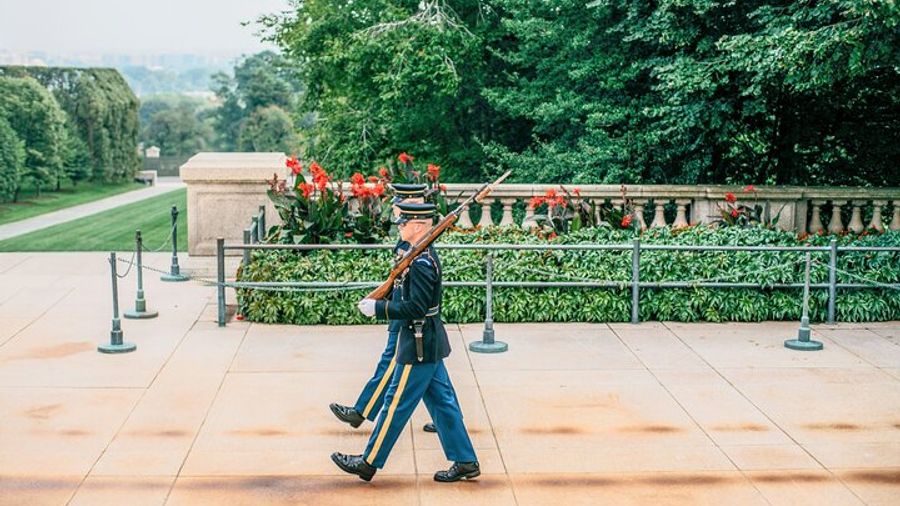 Arlington National Cemetery Guided Walking Tour