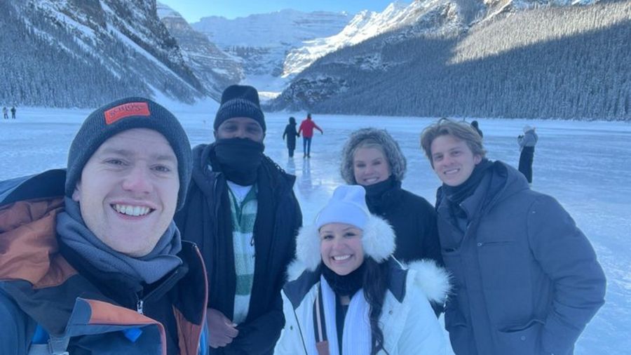 Banff Full-Day Winter Adventure Tour