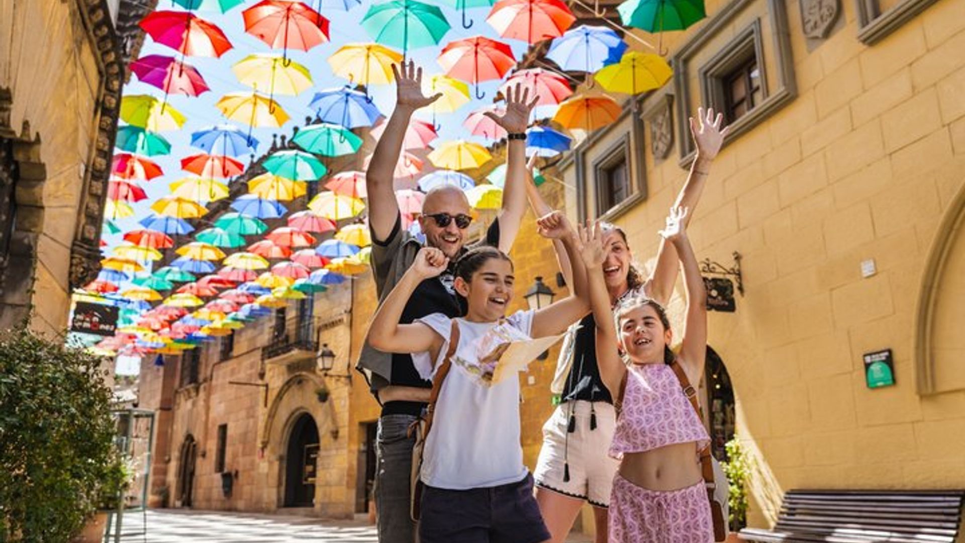 Barcelona Poble Espanyol Entry Ticket With Fran Daurel Museum