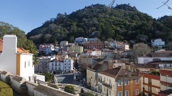 Lisbon to Sintra Full-Day Private Tour: Palaces and Gardens