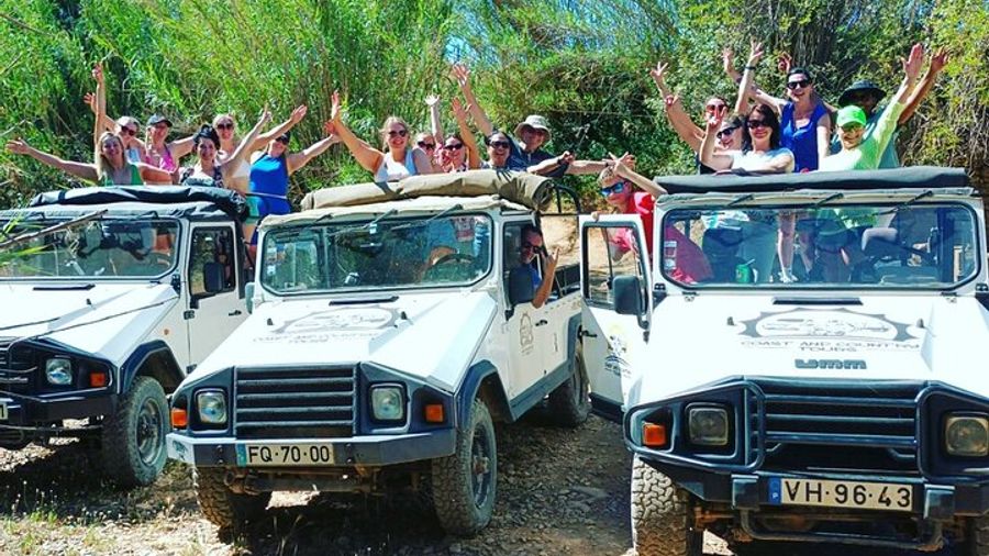 Jeep Safari Half-Day Tour in the Algarve Mountains