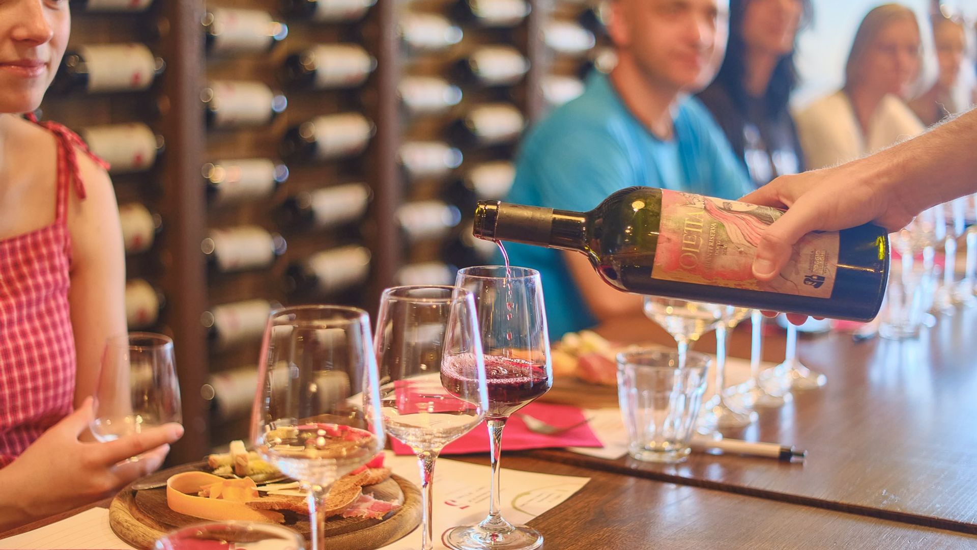 Cheers to Florence: an Exclusive Small-Group Wine Tasting Experience with Unlimited Wine