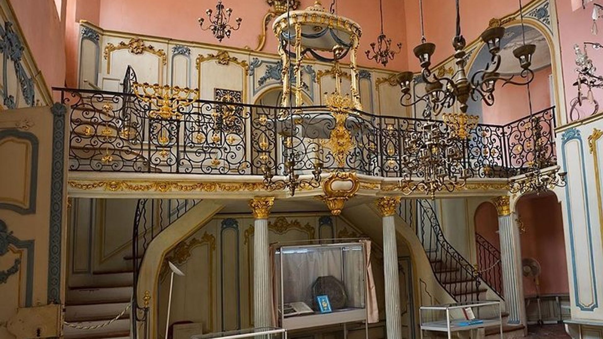 Provence Jewish Heritage Full-Day Tour From Marseille