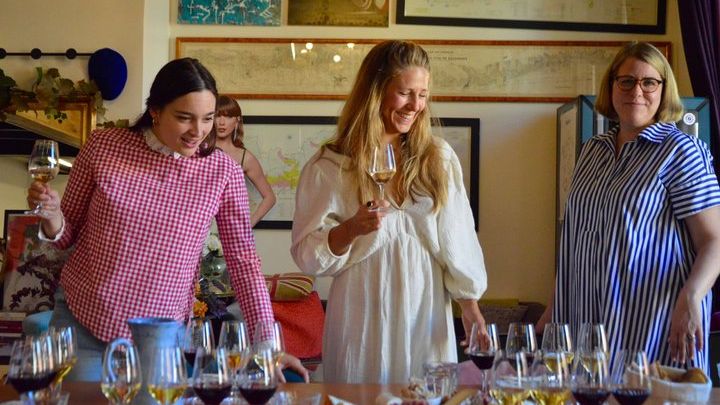 Lyon Wine Tasting: Small-Groups with a Professional Sommelier