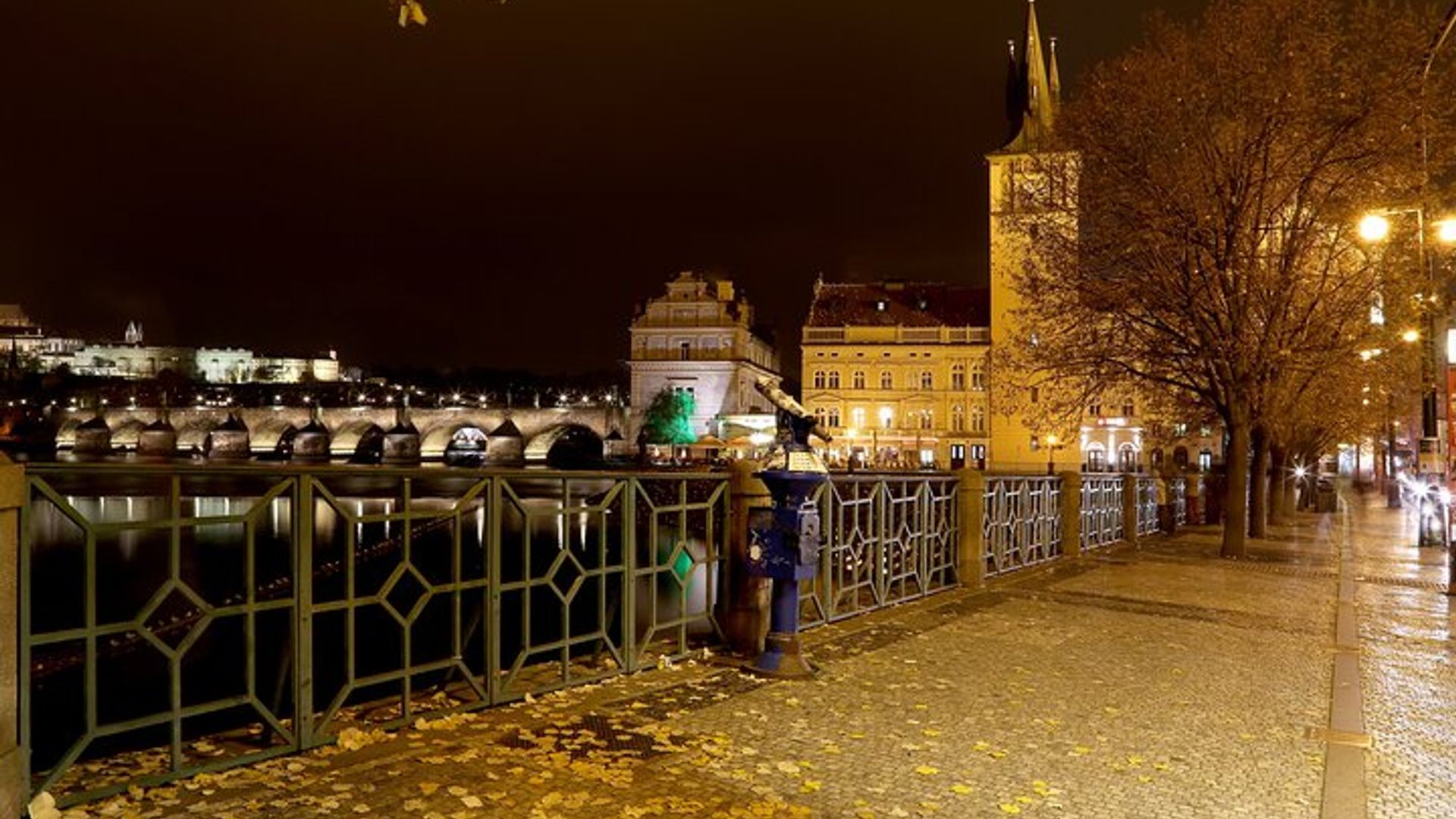 Prague Old Town Small-Group Ghost Stories Evening Walking Tour