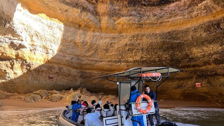 Private Tour Benagil Caves from Portimao