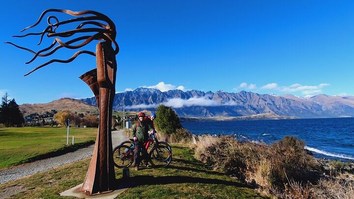 Queenstown Lakeside Half-Day Small-Group E-Bike Tour