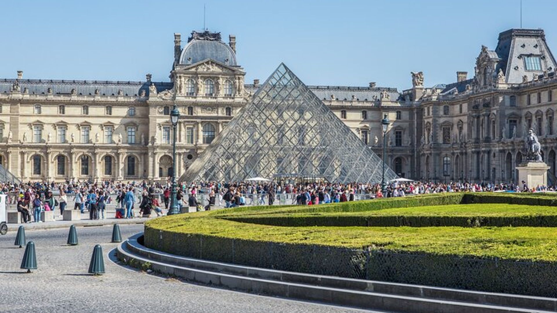 Paris Museum Pass 2, 4 to 6 Days Access to Iconic Attractions