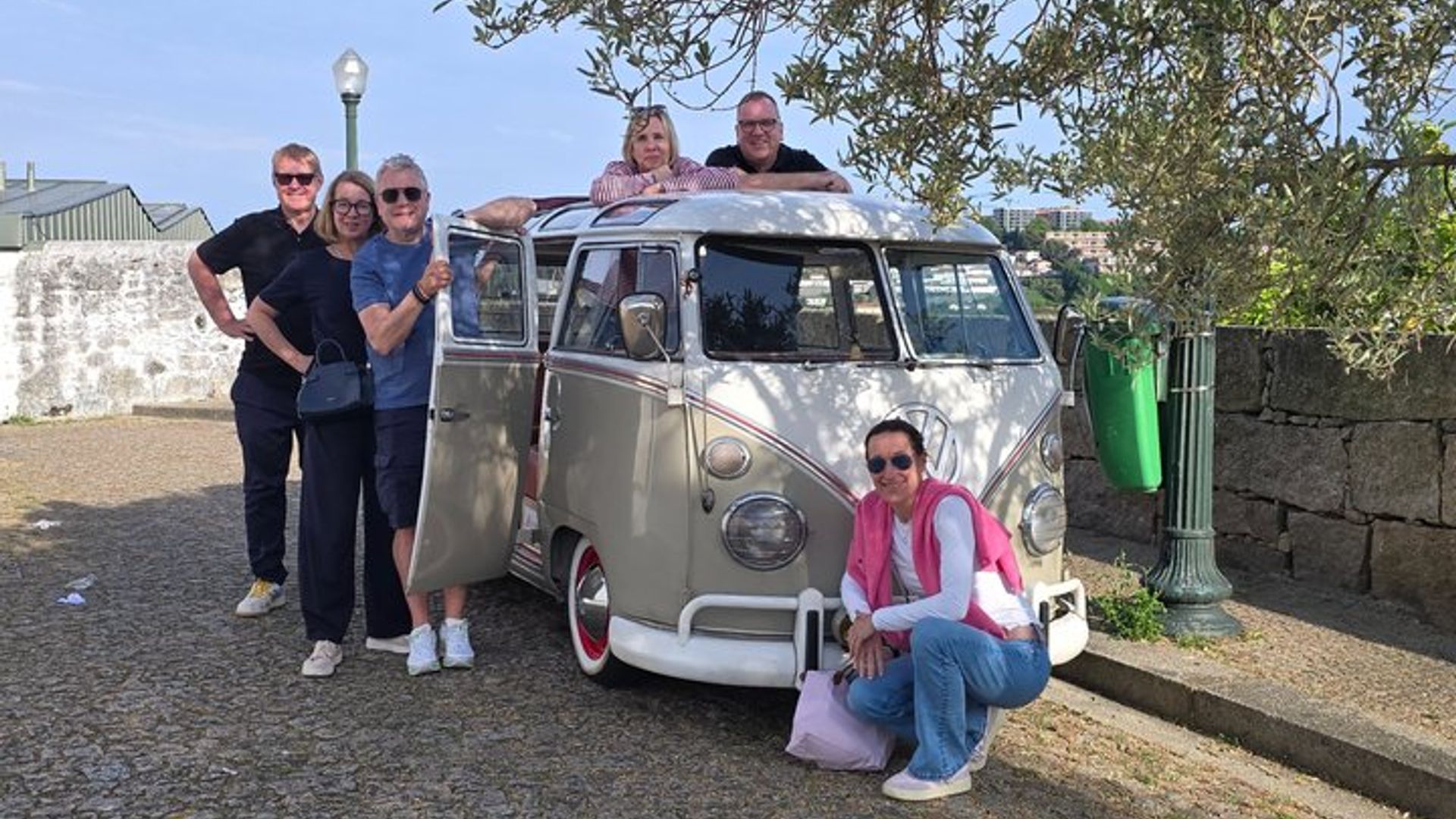 Private Porto Sightseeing by Vintage VW Kombi (up to 8 people)