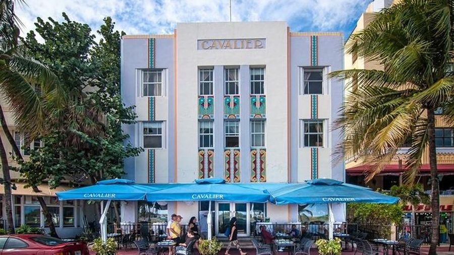 Miami Beach Small-Group Art Deco Cocktail Tour