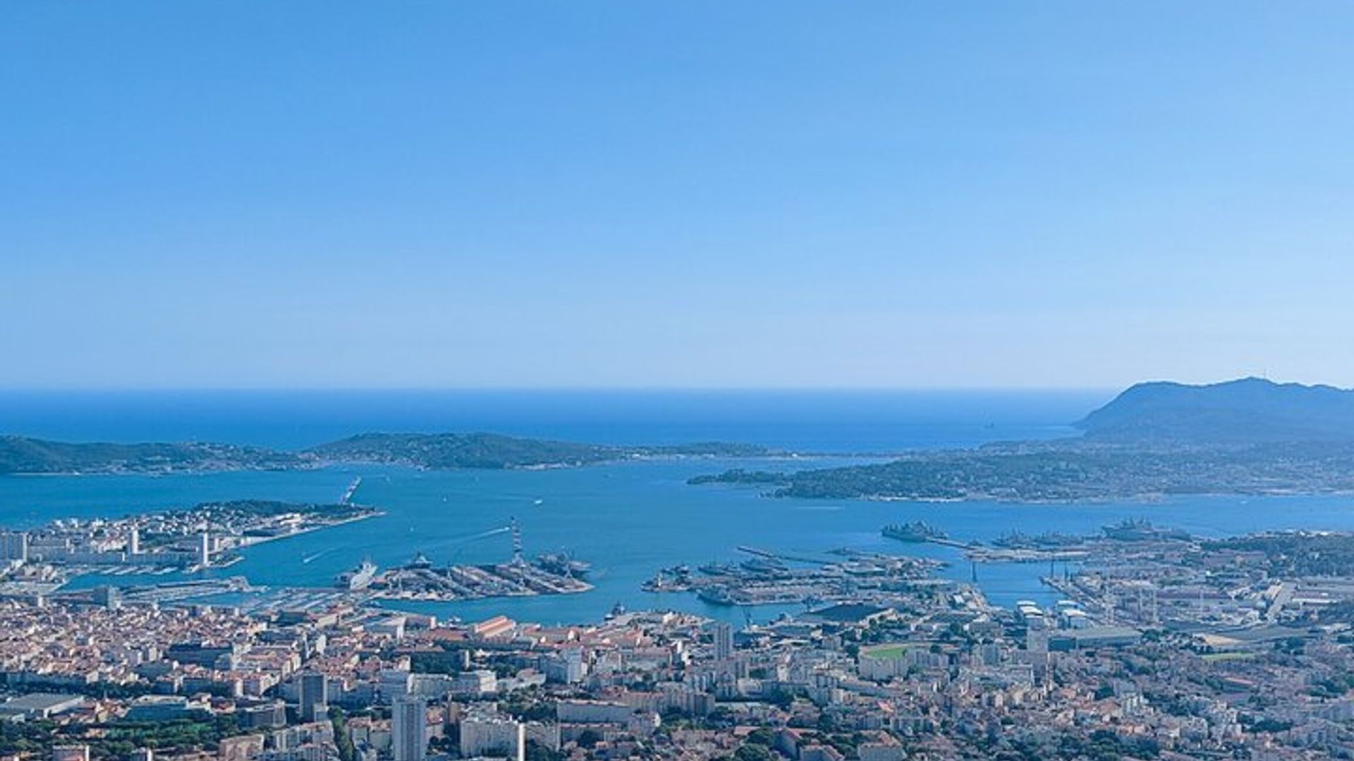Visita guiada a pie de Tolón : Lugares de interés & Historia de la ciudad