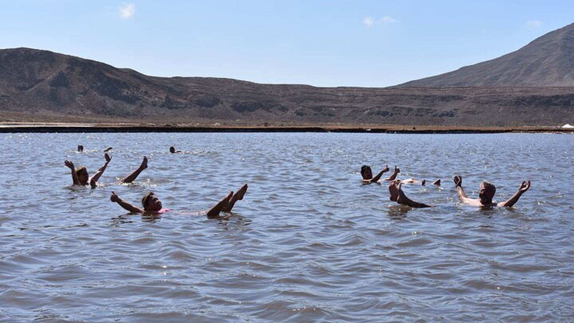 Île privée de Sal : visite du village de Pedra de Lume, du lac salé et des requins