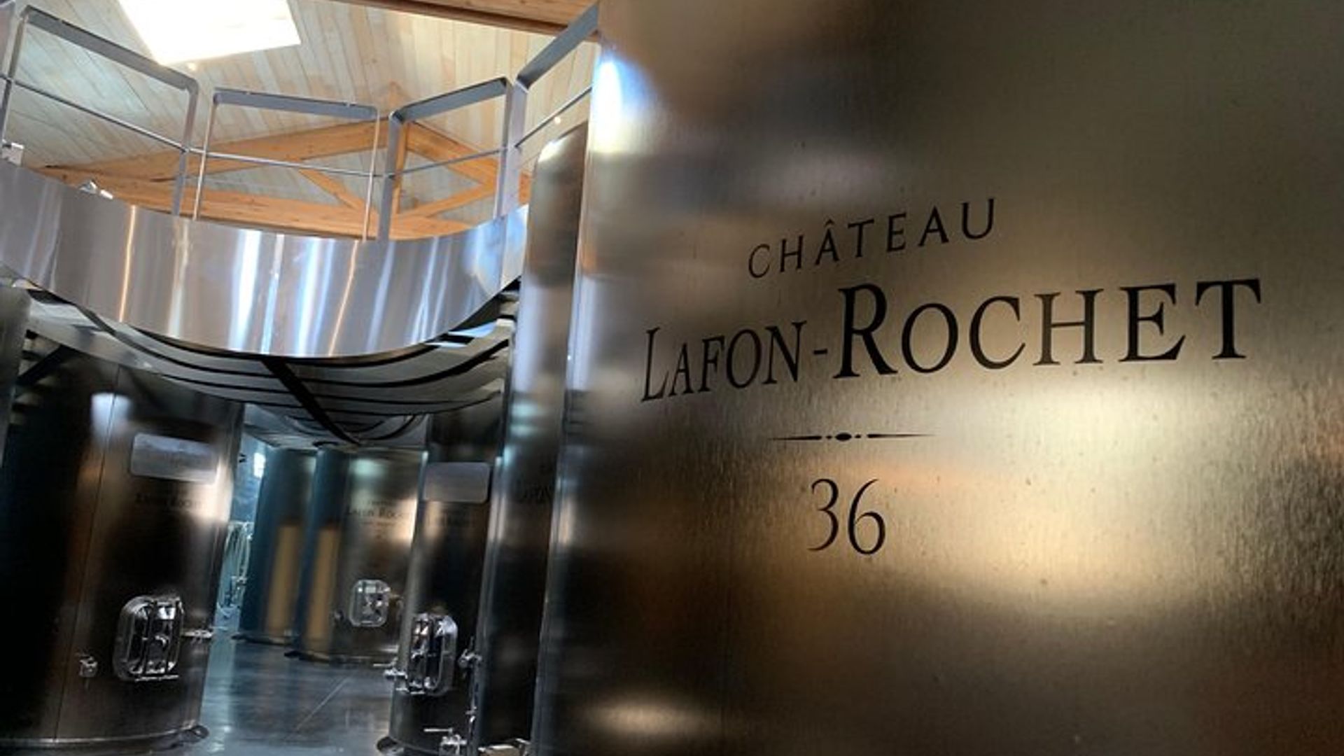 Tour Privé et visites sur la Route des Châteaux du Médoc (Minivan Luxe)