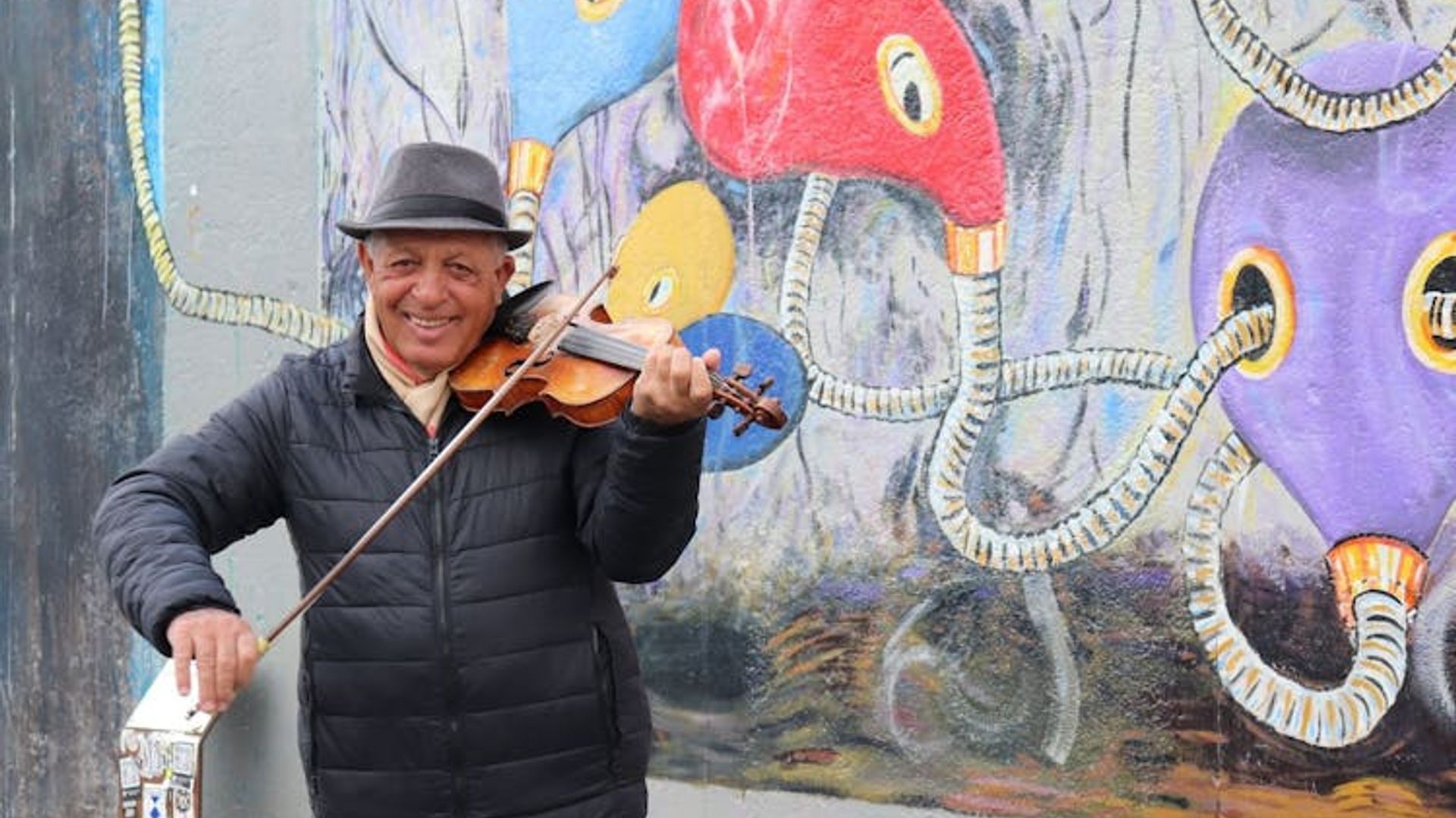 Berlin Wall East Side Gallery self-guided audio tour