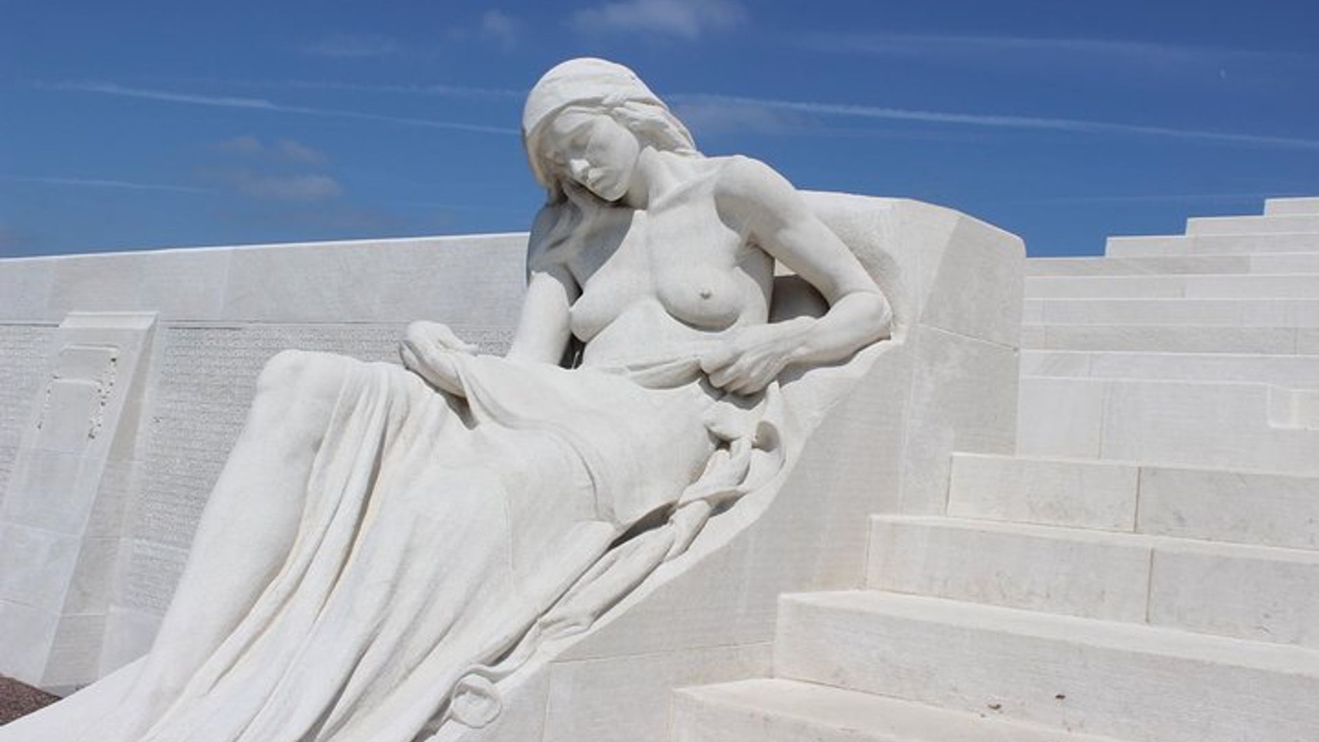 Vimy Canadian Memorial Round-Trip Private Transfer From Arras