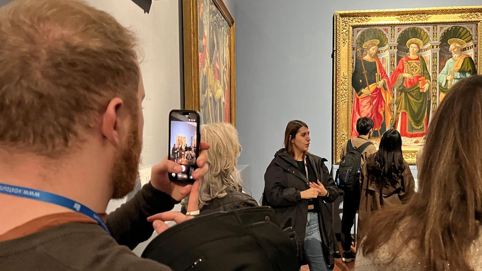 Florence Guided Tour with Accademia Visit & Tuscan Lunch
