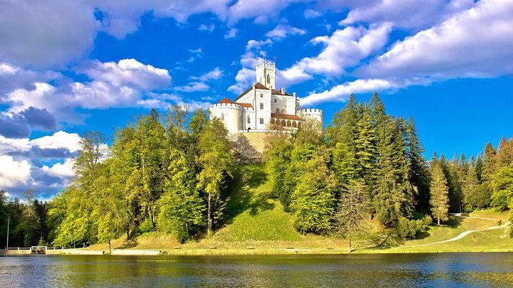 Varazdin and Trakoscan Castle Private Day Tour From Zagreb