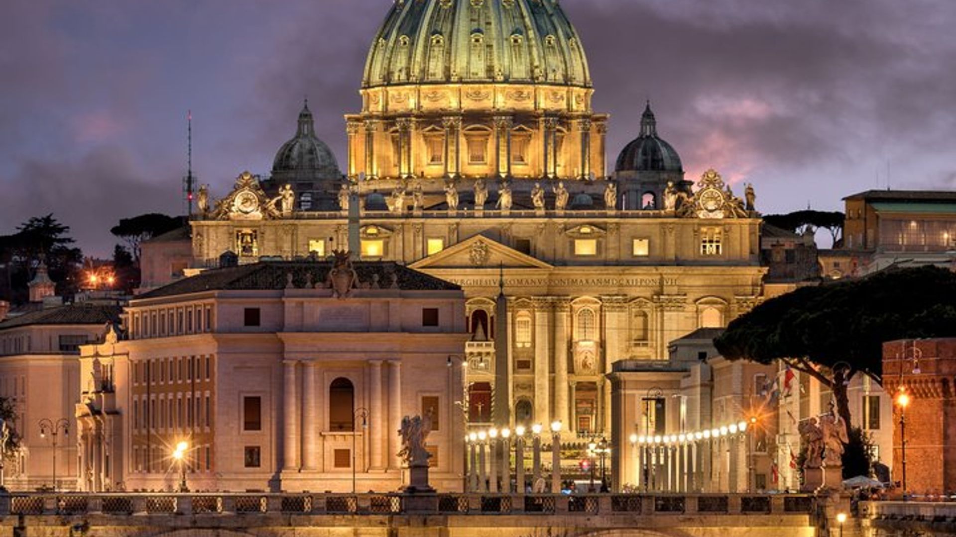Vatican Museums and Sistine Chapel with Basilica Skip the Line