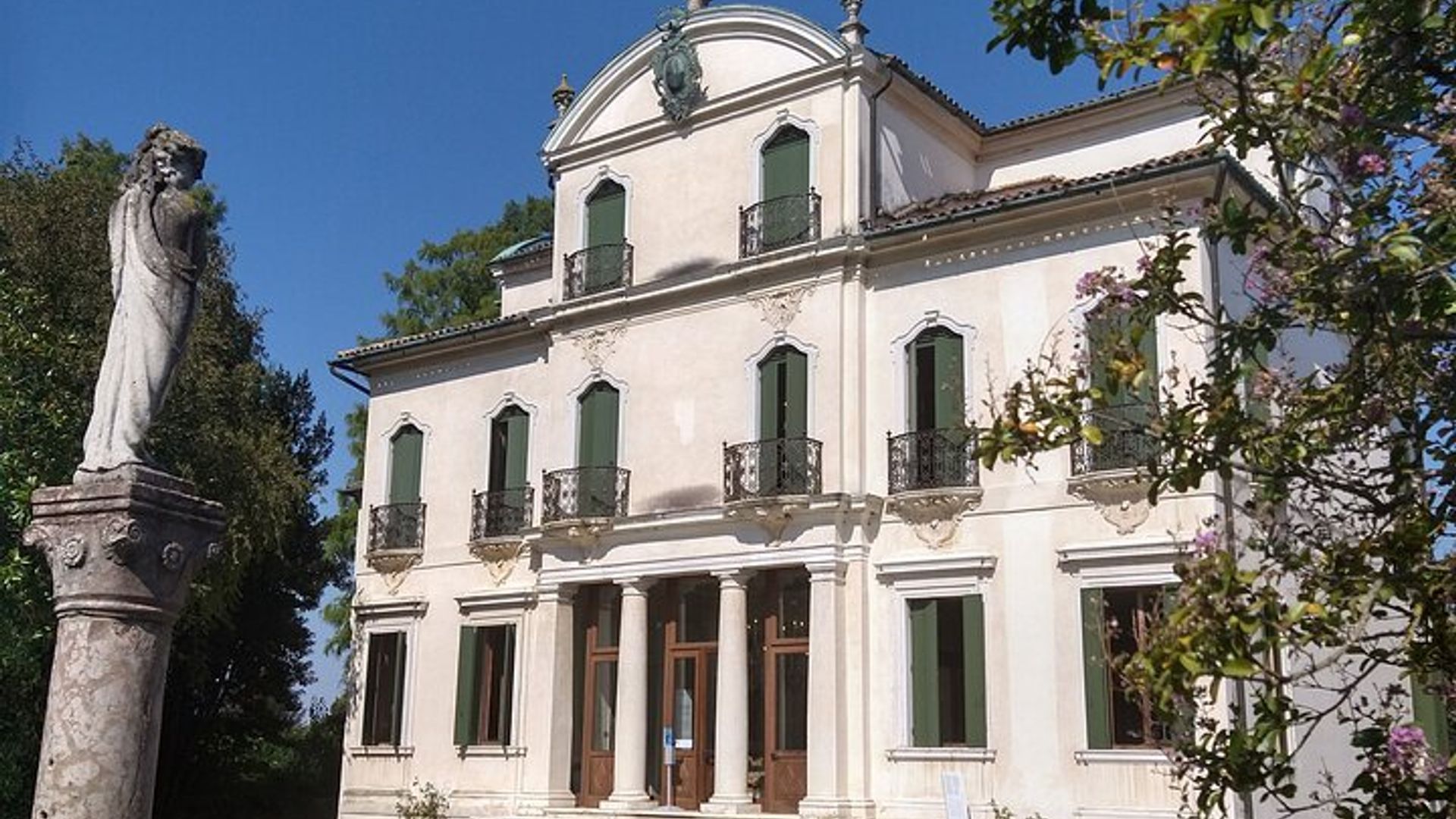 Tour to the Venetian Villas and the Brenta Riviera from Terme