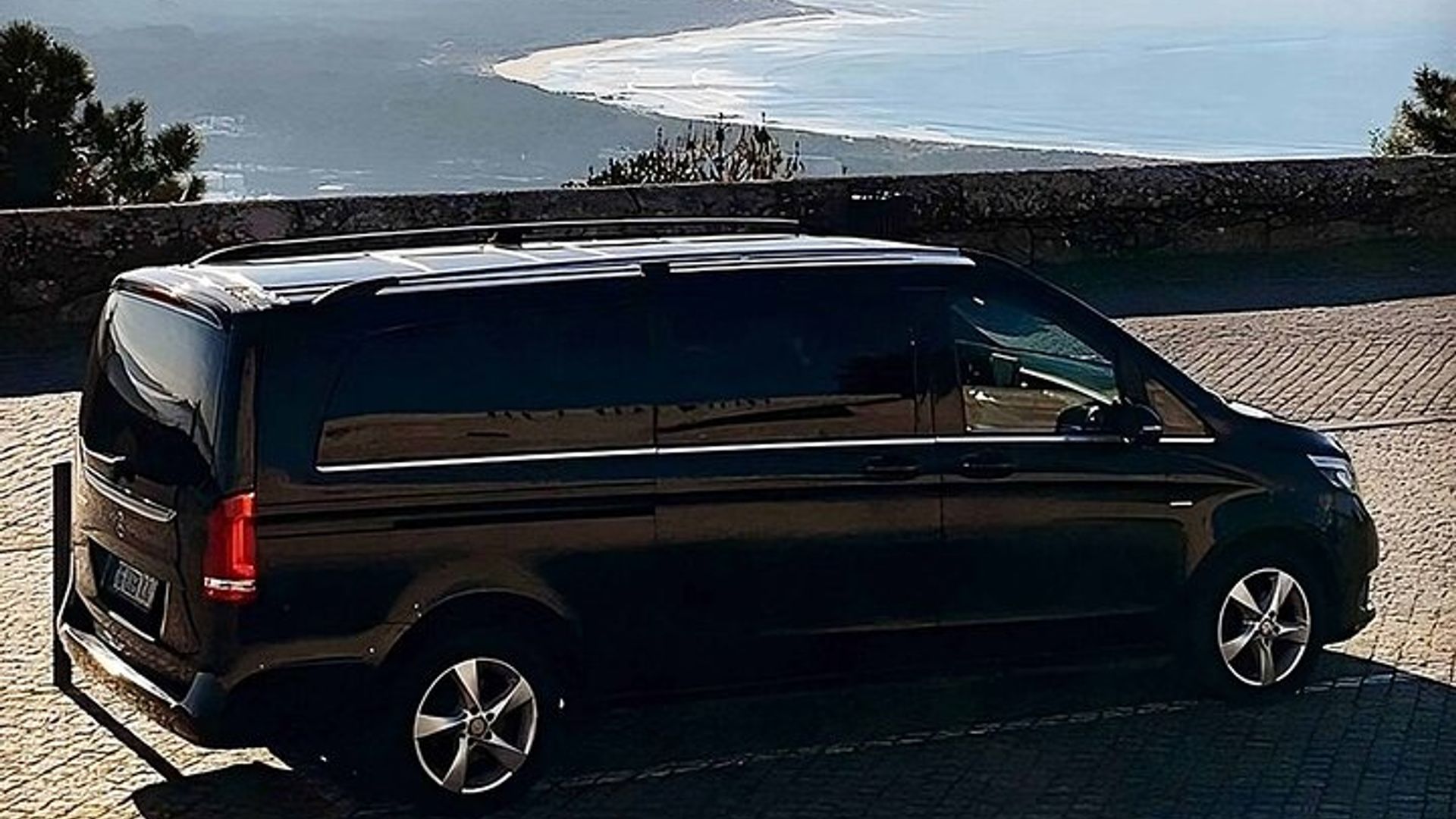 Traslado desde el Aeropuerto de Oporto a Braga o Guimarães Hoteles