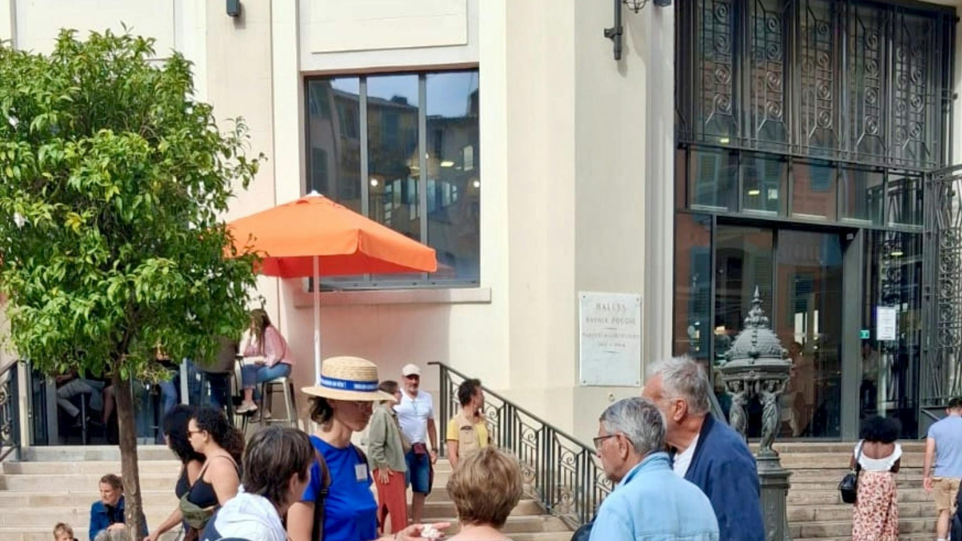 Hidden Toulon historic centre walking tour with surprising stories
