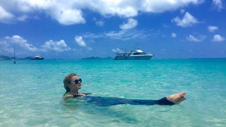 Full-Day Whitsunday Tour: Whitehaven Beach and Hill Inlet with BBQ