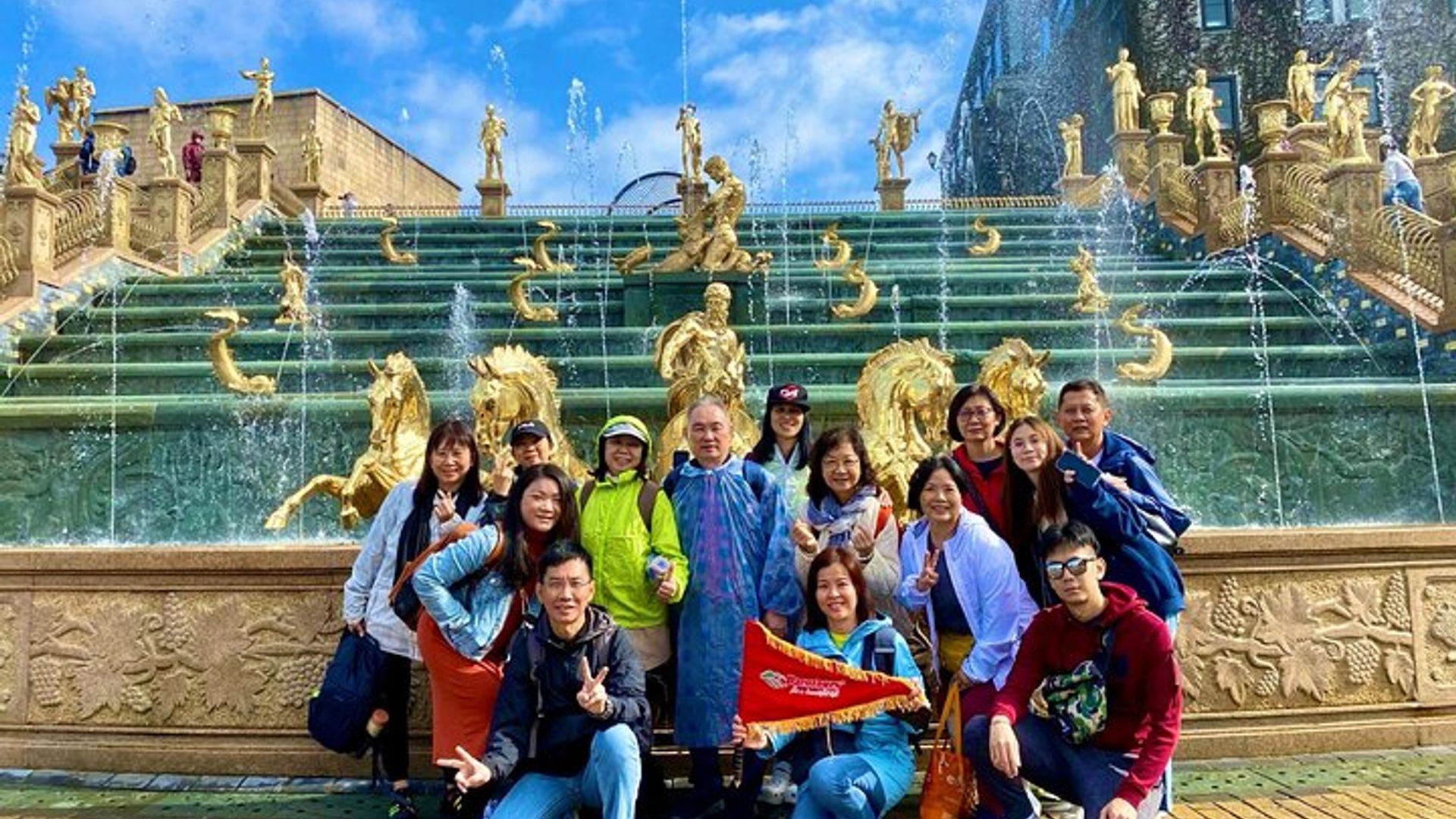 Golden Hand Bridge und Ba Na Hills ganztägige Tour in kleiner Gruppe