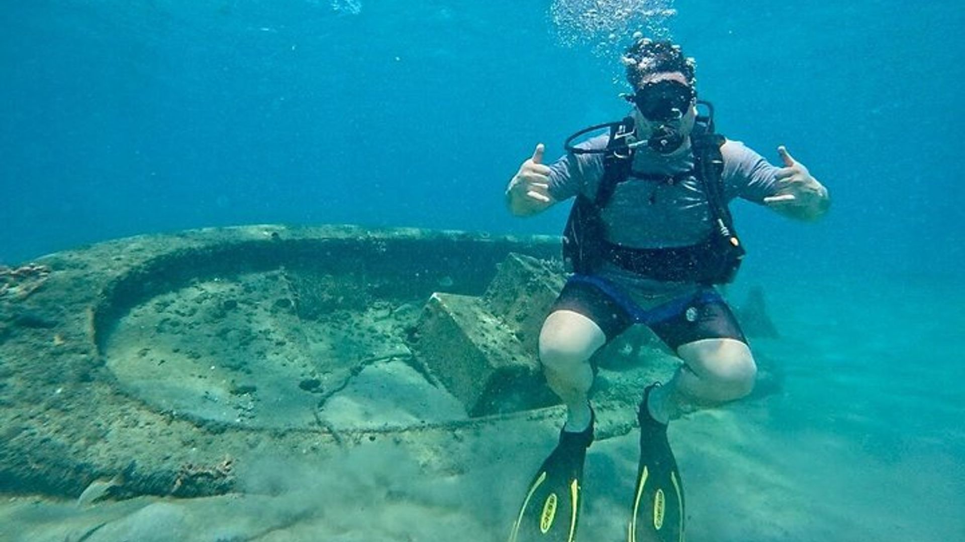 Beginner Scuba Diving with Turtles + Free Videos West Palm beach