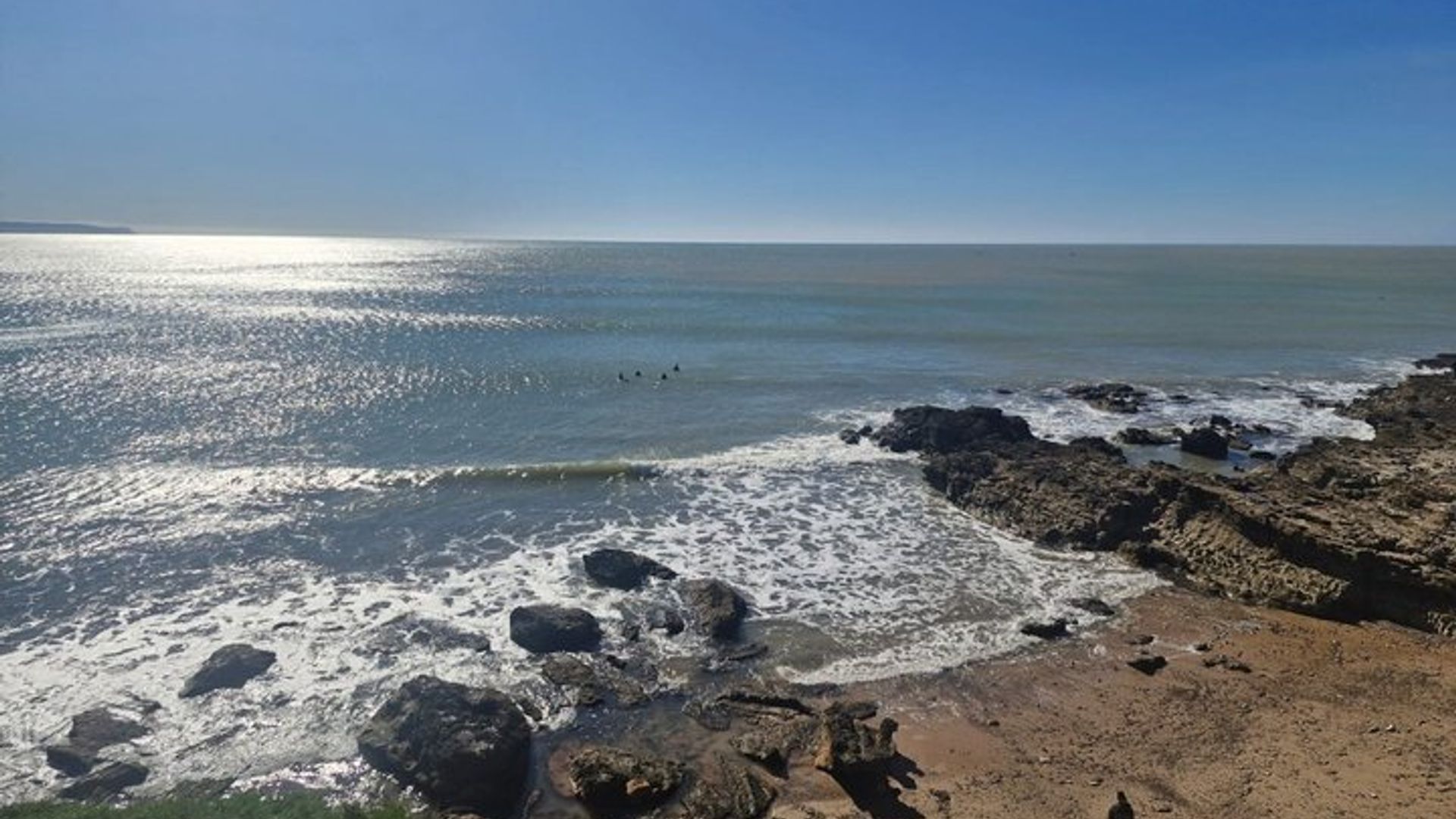 Geheime Wanderung am Kap Sim: Panoramablick zwischen Meer und Wüste