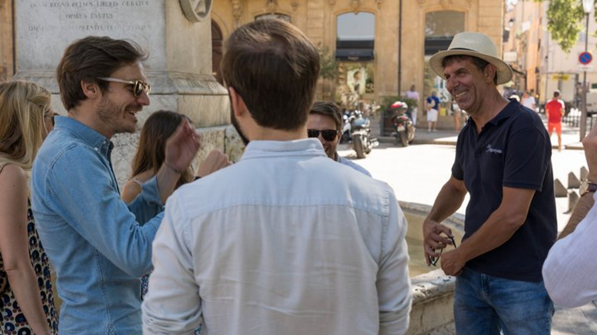 Provence and Arles Small-Group Van Gogh Tour From Avignon