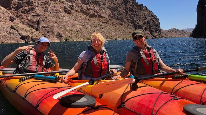 Las Vegas: Colorado River Small-Group Black Canyon Kayak Tour