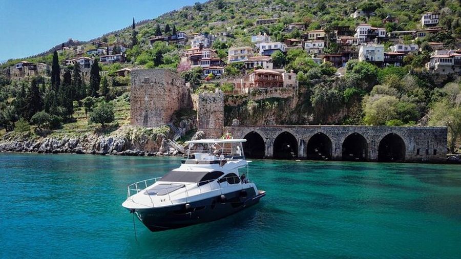 Alanya Private Yacht Tour with Food, Soft Beverage & Transfer
